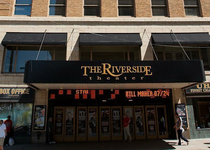 image for venue Riverside Theater - WI
