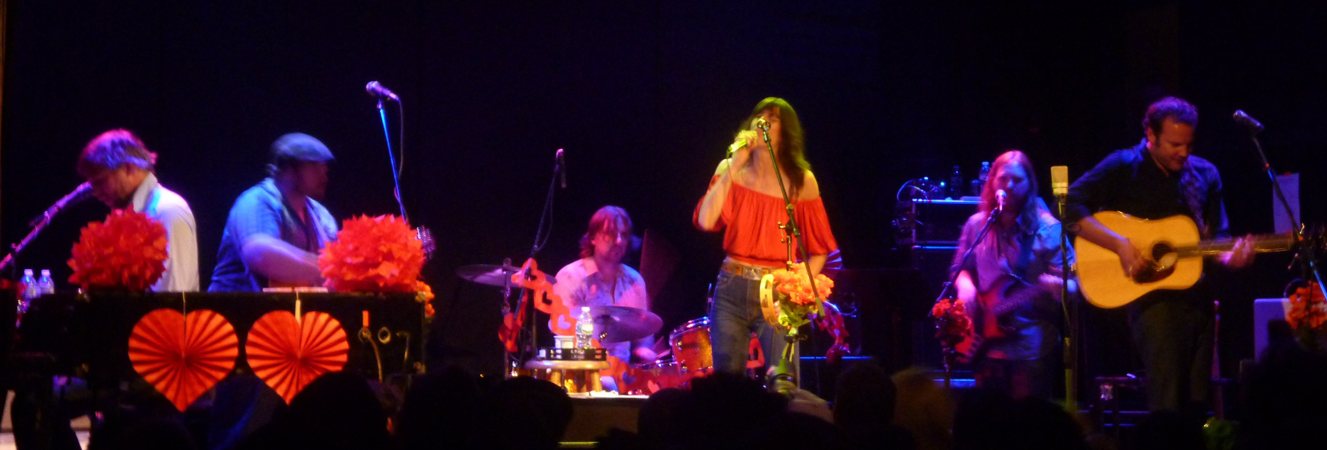 Nicki-Bluhm-and-the-Gramblers-bowery-ballroom-nyc-valentines-day-2014