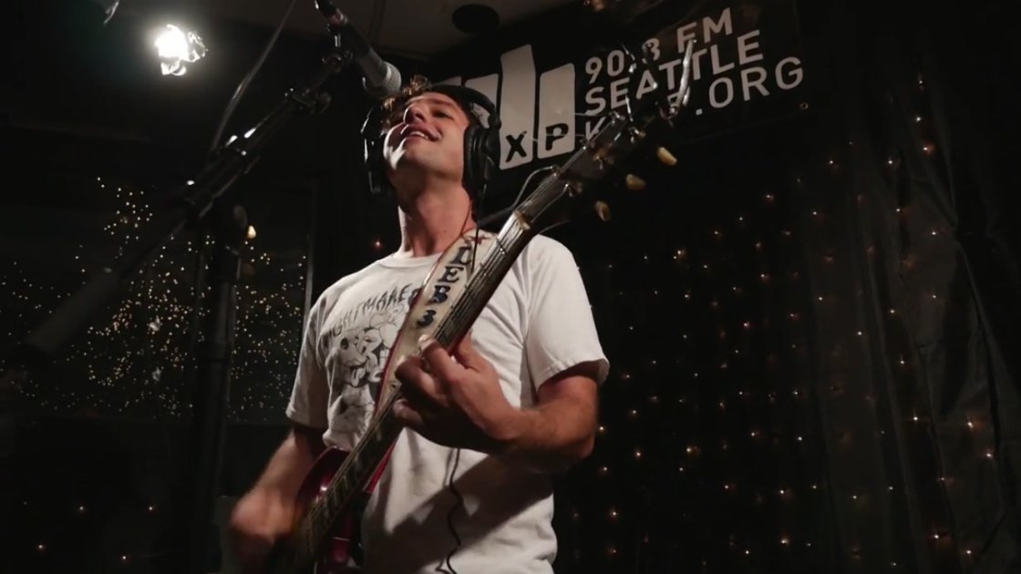 Lee-Bains-and-the-glory-fires-guitarist-Lee-Bains-KEXP-studio-2014