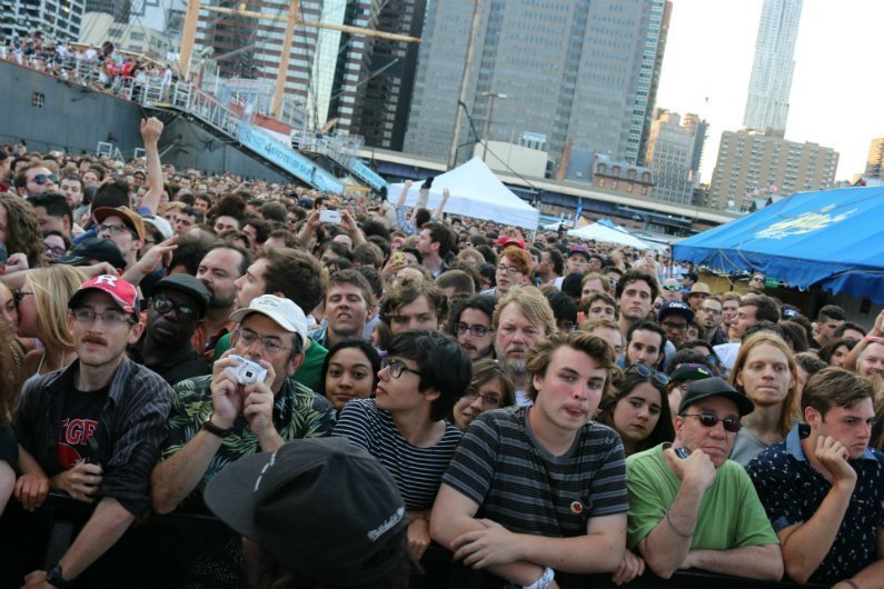 crowd-4-Knots-Music-Festival-NYC-2014