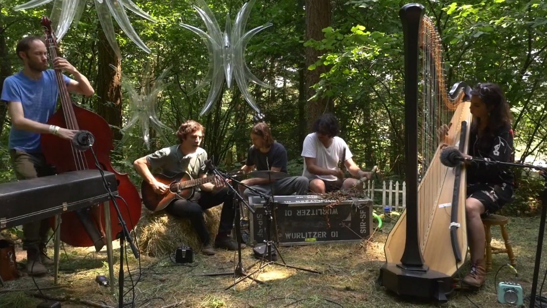The-Barr-Brothers-Live-At-KEXP-Pickathon-2014