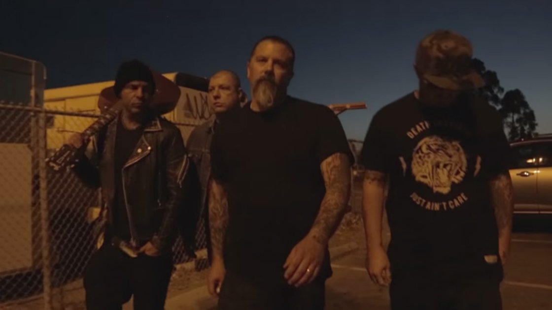 rancid-honor-is-all-we-know-youtube-video-band-walking