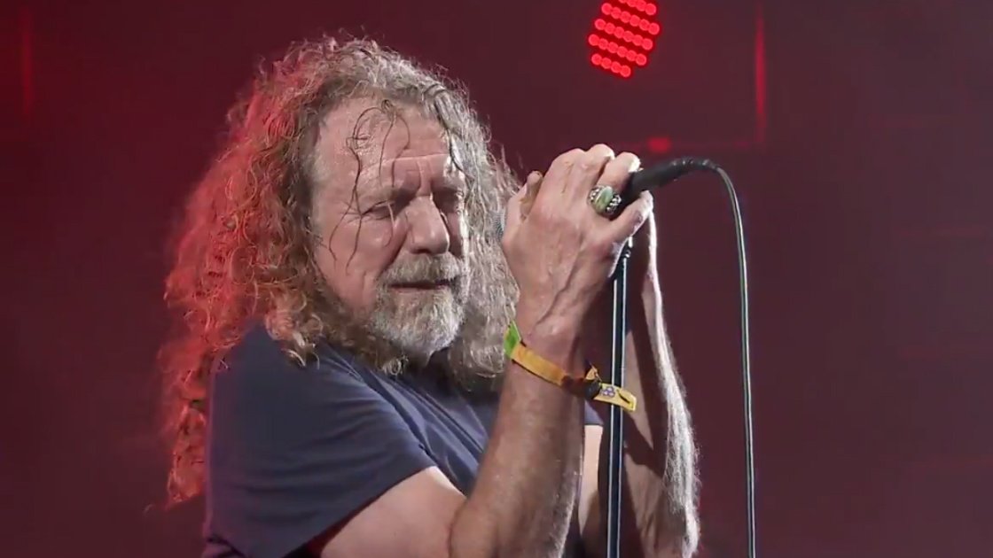 Fixin-to-Die-Robert-Plant-and-The-Sensational-Space-Shifters-Live-at-Bonnaroo-2015jpg