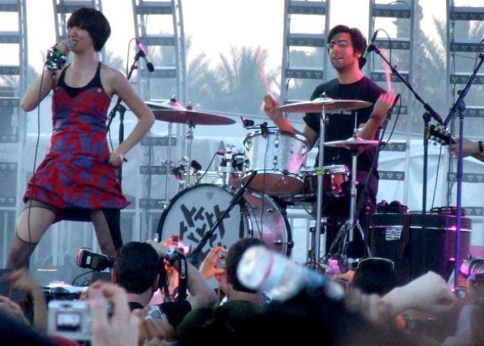 image for artist Yeah Yeah Yeahs