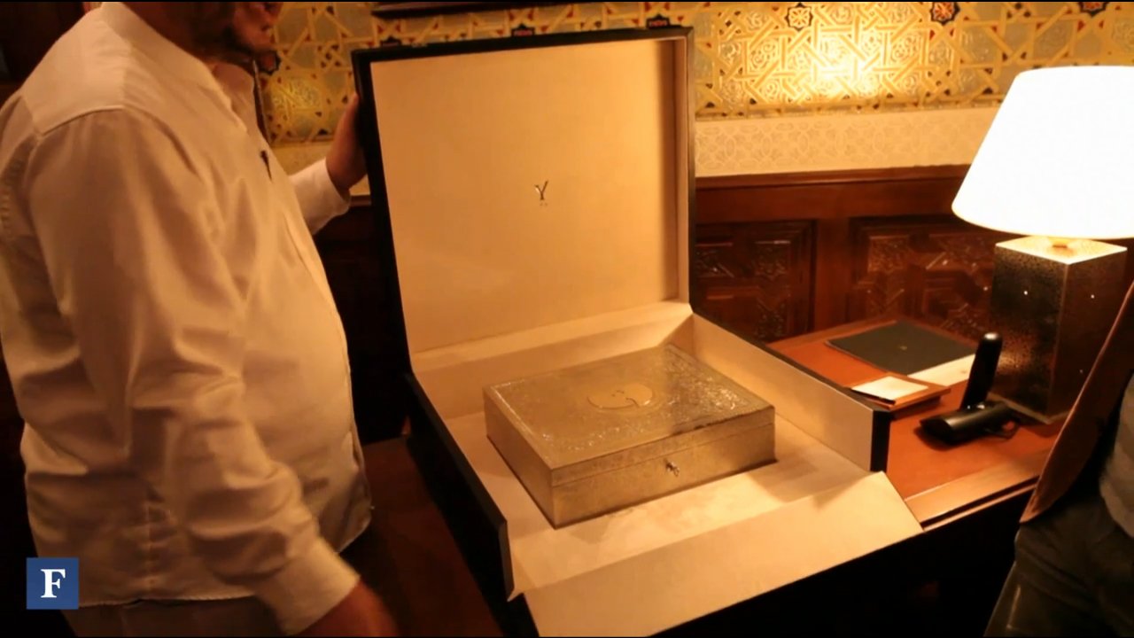 wu-tang-once-upon-a-time-in-shaolin-unboxing-forbes-2014-2