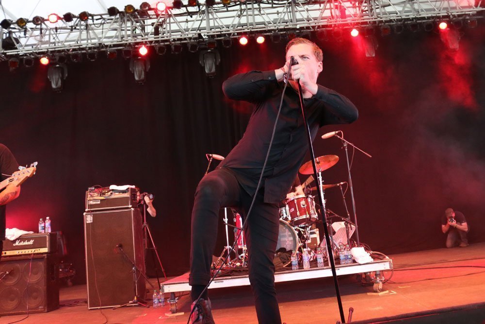 deafheaven-governors-ball-6-7-2014-2
