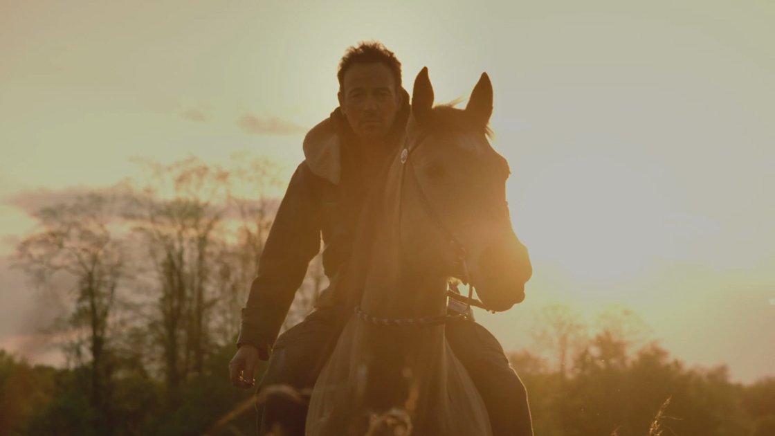 bruce-springsteen-hunter-of-invisible-game-short-film-youtube-horse