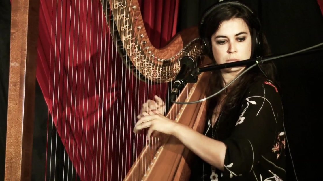 the-barr-brothers-sarah-page-harp-love-aint-enough-kcrw-live