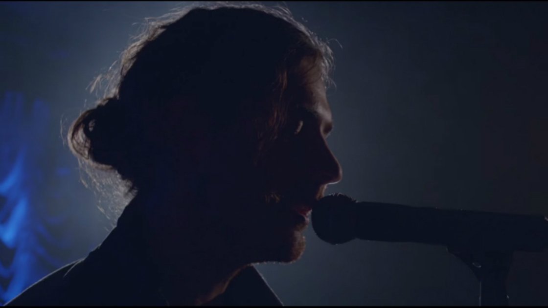 Offical-video-someone-new-hozier