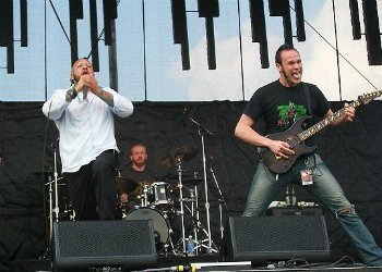 image for artist Killswitch Engage
